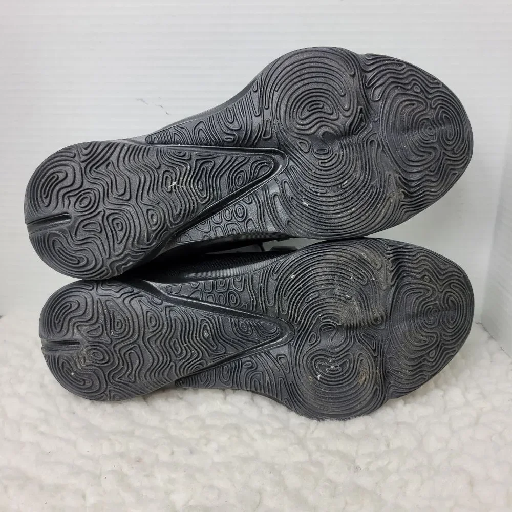 Nike Zoom Freak 3 Mens Size 13 Sneaker DA0694 002 Black Metallic Silver Shoes